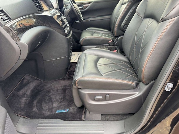 Used Nissan Elgrand 2014 for sale - 75607235: Photo 14