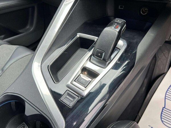 Used Peugeot 3008 2018 for sale - 74844313: Photo 41