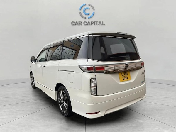 Used Nissan Elgrand 2012 for sale - 74845264: Photo 10