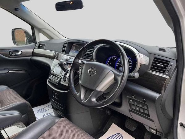 Used Nissan Elgrand 2012 for sale - 74845264: Photo 30