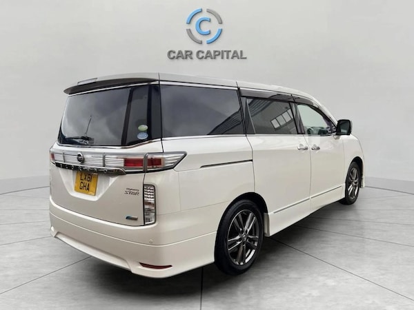 Used Nissan Elgrand 2012 for sale - 74845264: Photo 5
