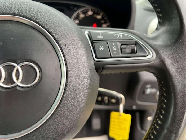 Used Audi A1 2011 for sale - 75254021: Photo 32