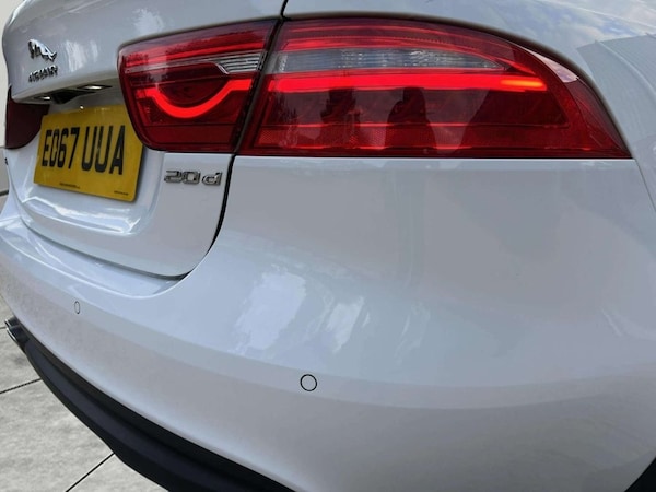 Used Jaguar XE 2017 for sale - 75610451: Photo 16