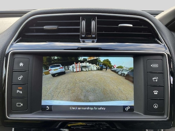 Used Jaguar XE 2017 for sale - 75610451: Photo 42