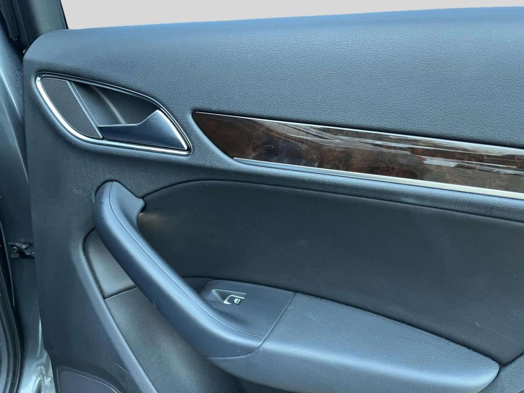 Used Audi Q3 2016 for sale - 76760688: Photo 23