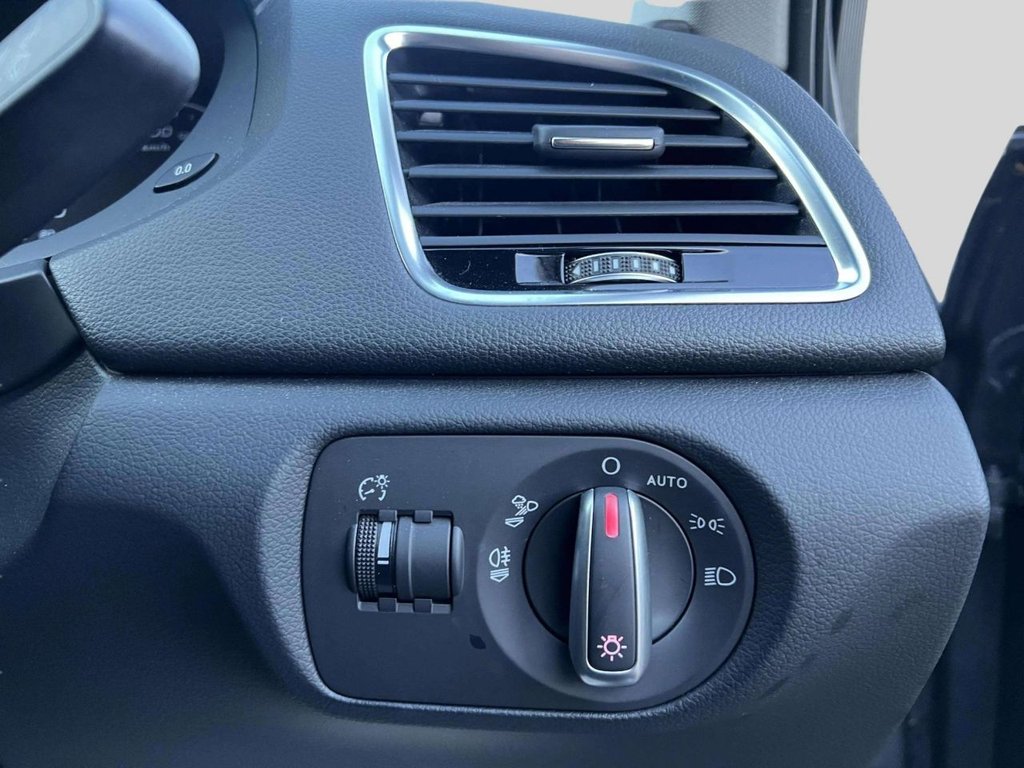 Used Audi Q3 2016 for sale - 76760688: Photo 34