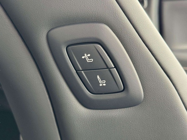Used Toyota Alphard 2024 for sale - 75607243: Photo 45