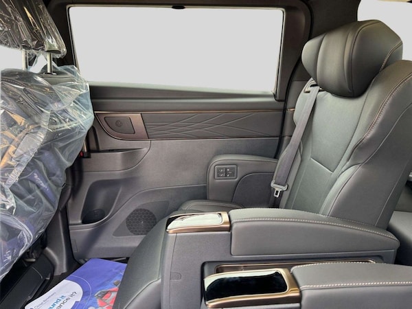 Used Toyota Alphard 2024 for sale - 75607243: Photo 47