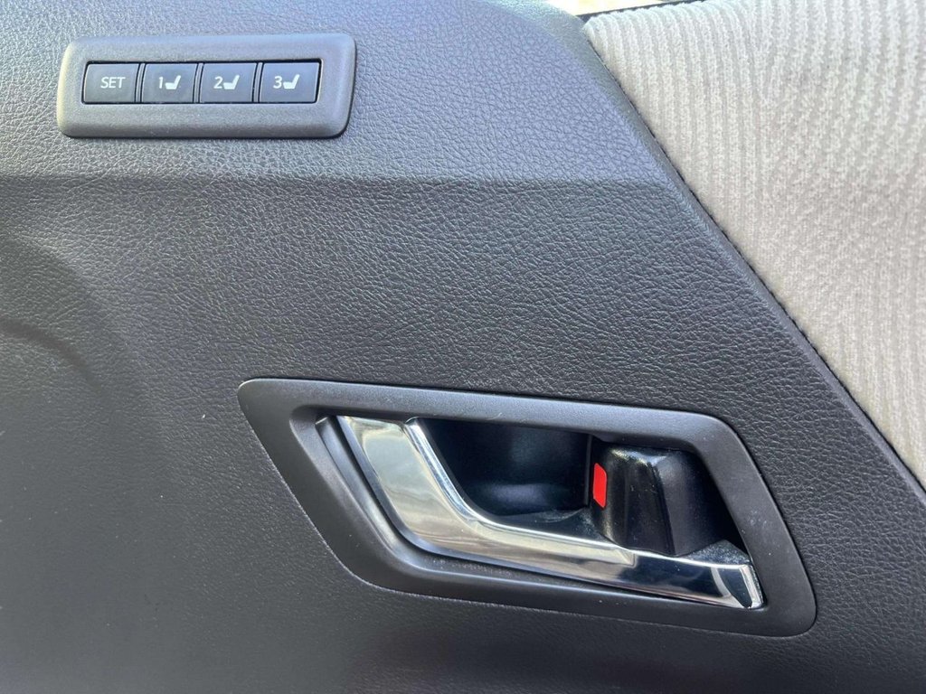 Used Toyota Alphard 2022 for sale - 77967463: Photo 29