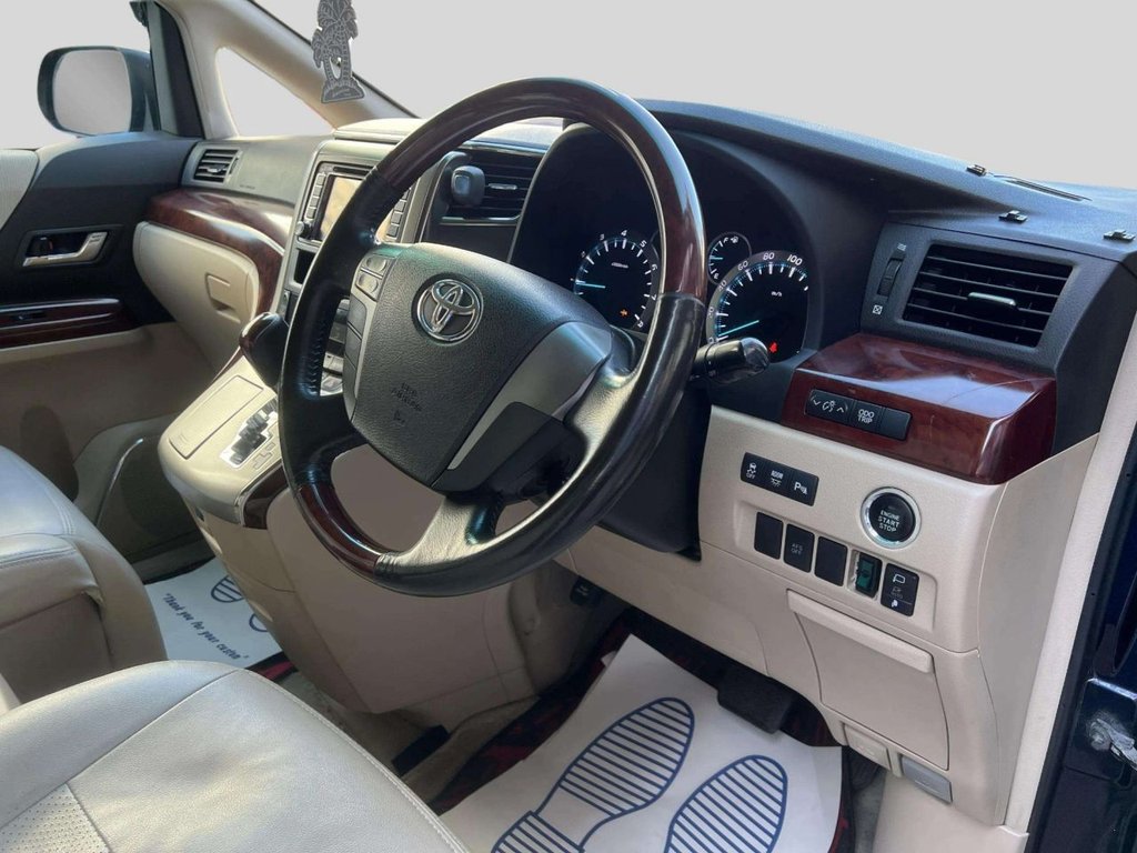 Used Toyota Alphard 2022 for sale - 77967463: Photo 30
