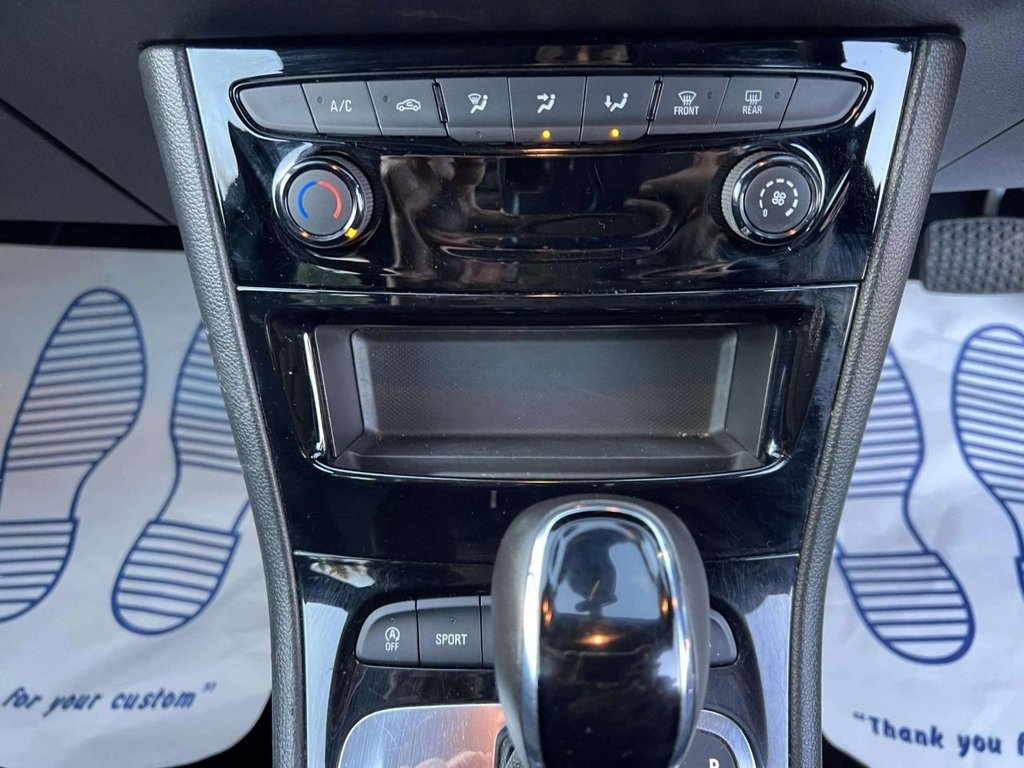 Used Vauxhall Astra 2018 for sale - 77089357: Photo 40