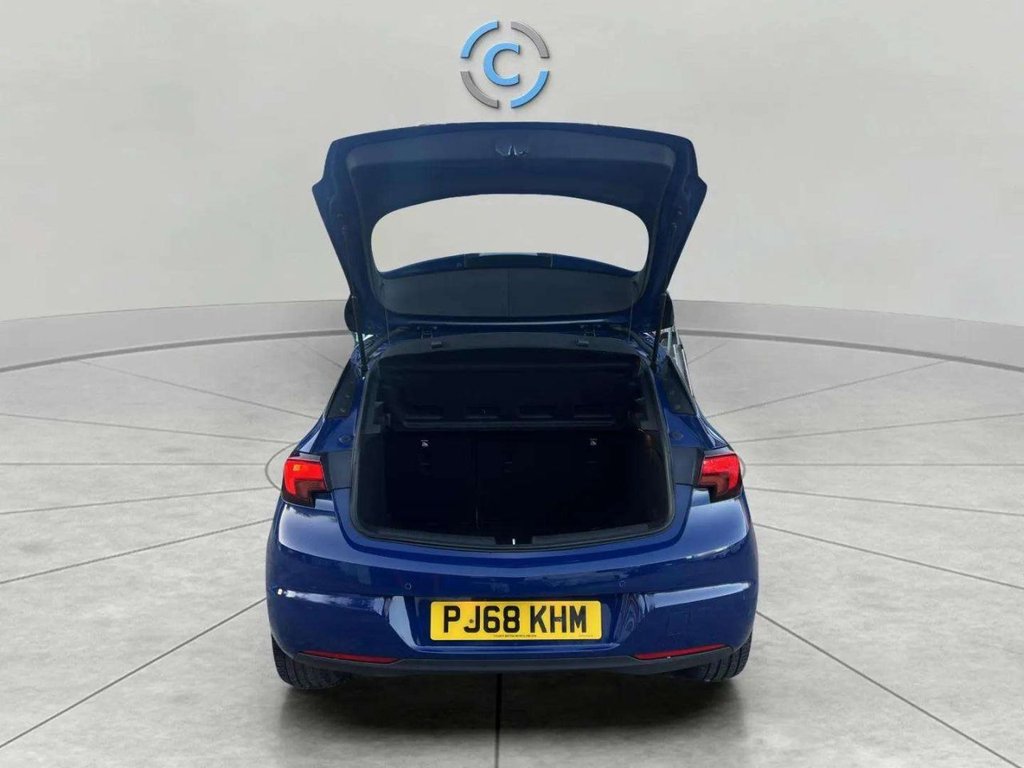 Used Vauxhall Astra 2018 for sale - 77089357: Photo 8
