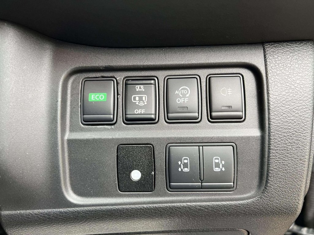 Used Nissan Serena 2019 for sale - 76591074: Photo 35