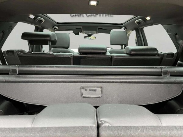 Used Land Rover Discovery Sport 2017 for sale - 76291880: Photo 11