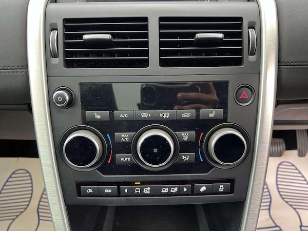 Used Land Rover Discovery Sport 2017 for sale - 76291880: Photo 45