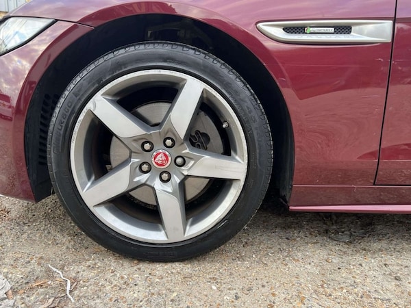 Used Jaguar XE 2016 for sale - 76223940: Photo 13