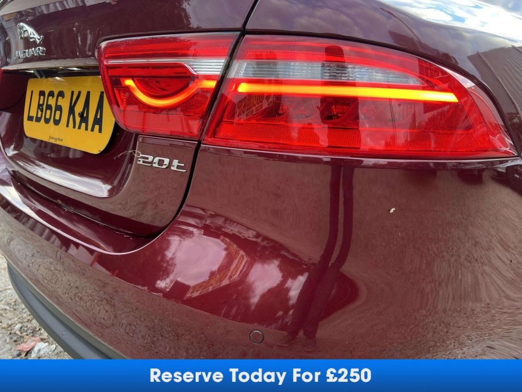 Used Jaguar XE 2016 for sale - 76223940: Photo 19