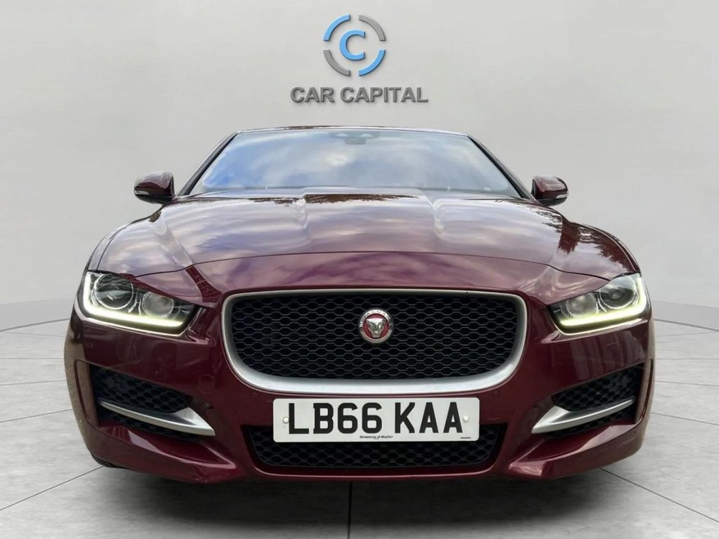 Used Jaguar XE 2016 for sale - 76223940: Photo 2