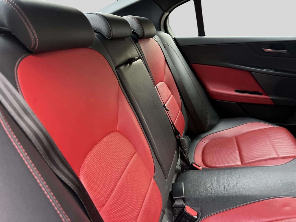 Used Jaguar XE 2016 for sale - 76223940: Photo 22