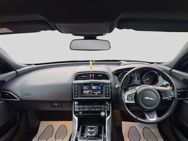 Used Jaguar XE 2016 for sale - 76223940: Photo 24