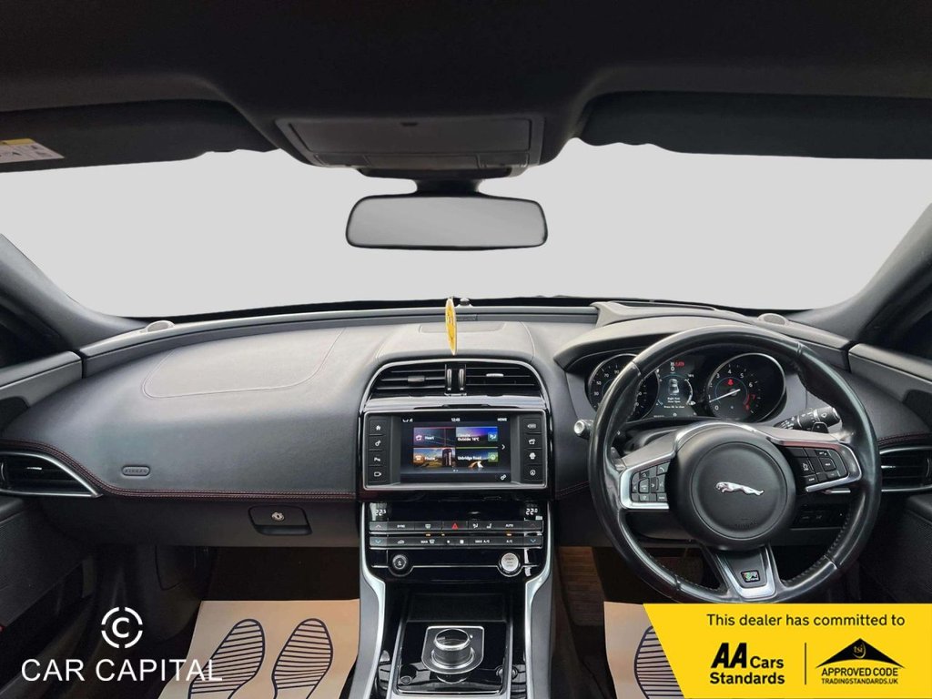 Used Jaguar XE 2016 for sale - 76223940: Photo 25