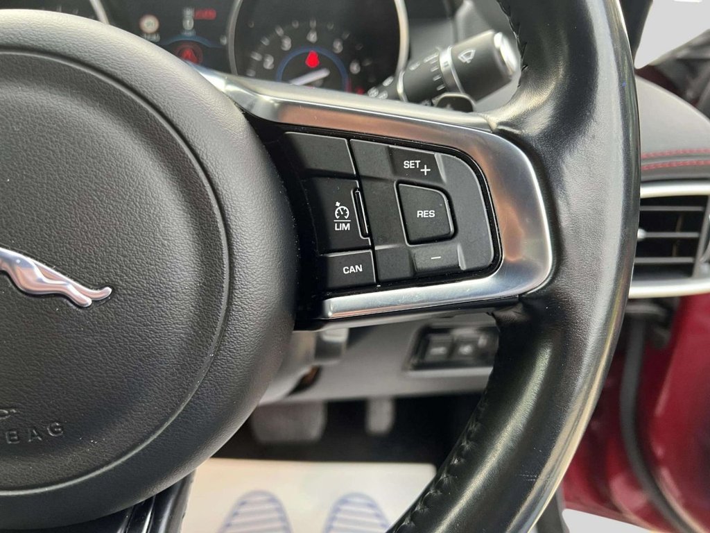 Used Jaguar XE 2016 for sale - 76223940: Photo 35