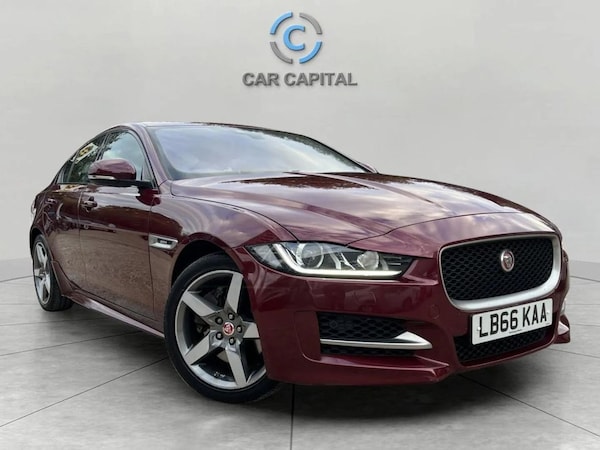 Used Jaguar XE 2016 for sale - 76223940: Photo 3
