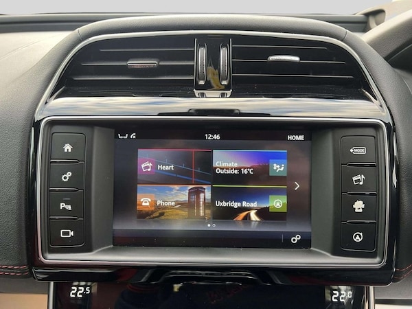 Used Jaguar XE 2016 for sale - 76223940: Photo 44
