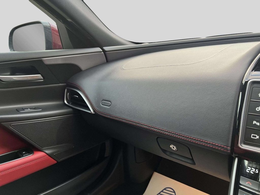 Used Jaguar XE 2016 for sale - 76223940: Photo 48