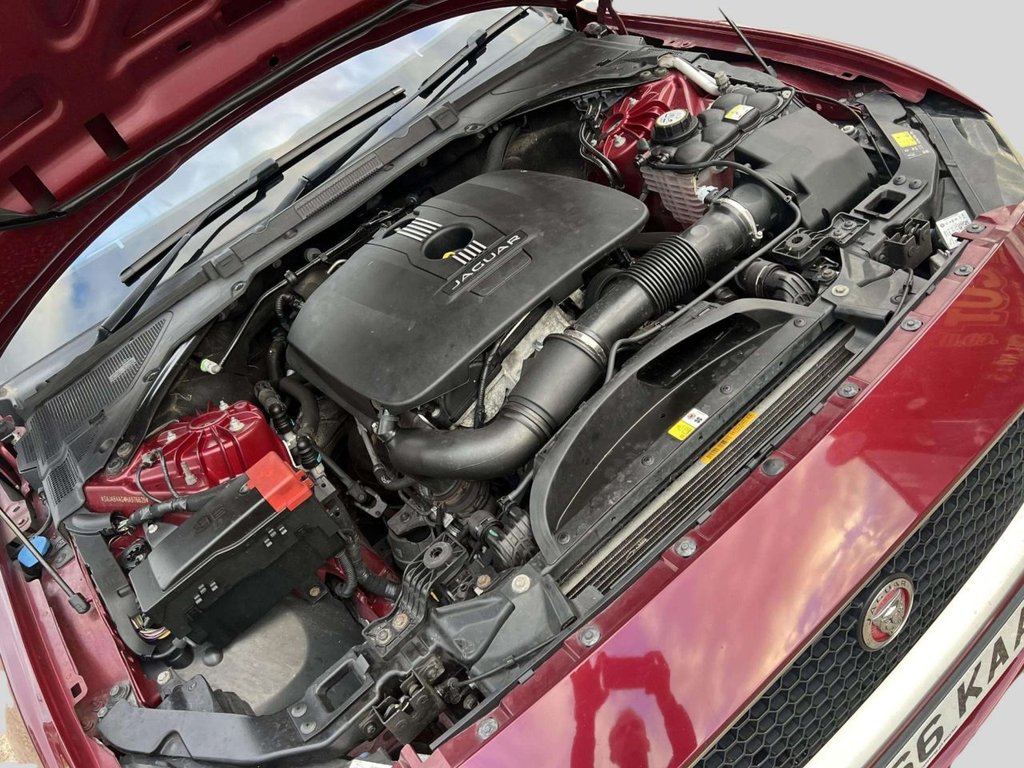 Used Jaguar XE 2016 for sale - 76223940: Photo 50