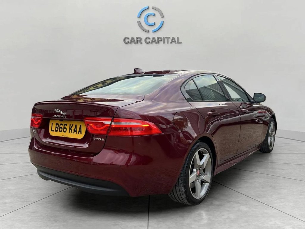 Used Jaguar XE 2016 for sale - 76223940: Photo 6