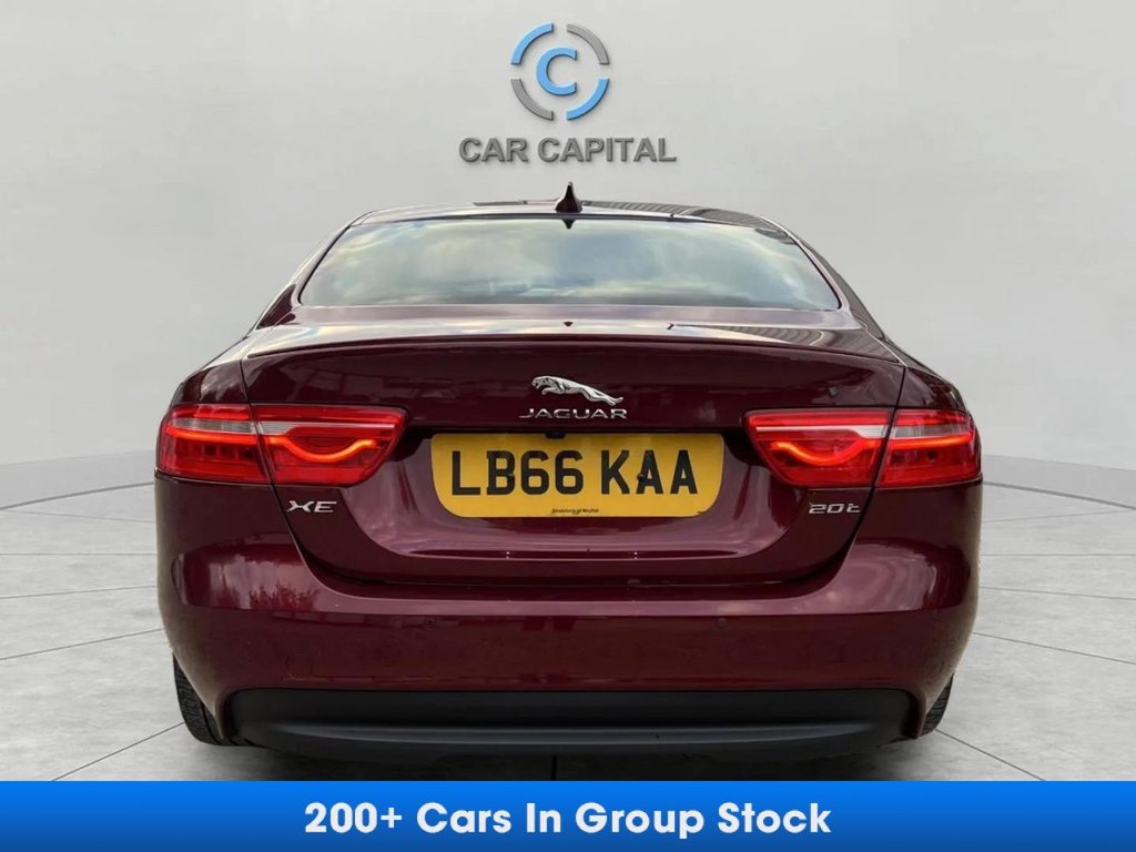 Used Jaguar XE 2016 for sale - 76223940: Photo 7