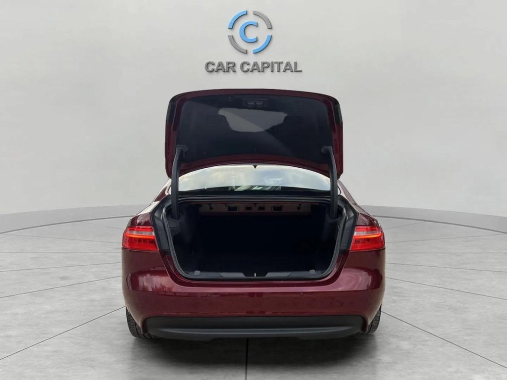 Used Jaguar XE 2016 for sale - 76223940: Photo 8