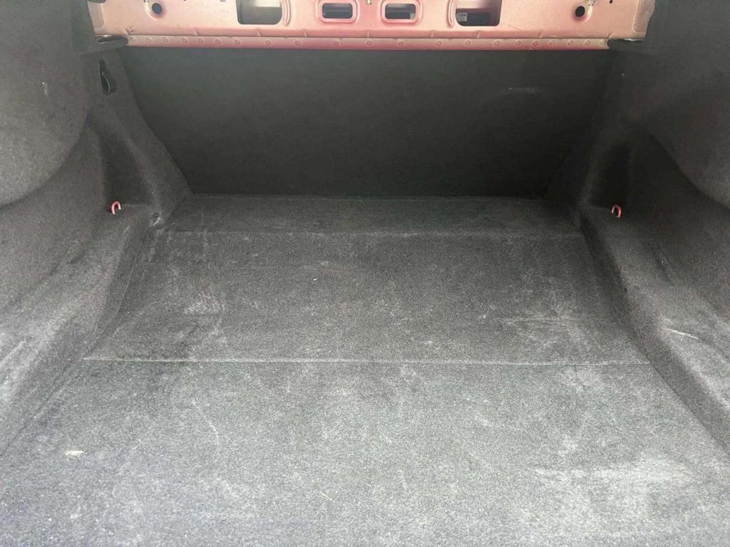 Used Jaguar XE 2016 for sale - 76223940: Photo 9