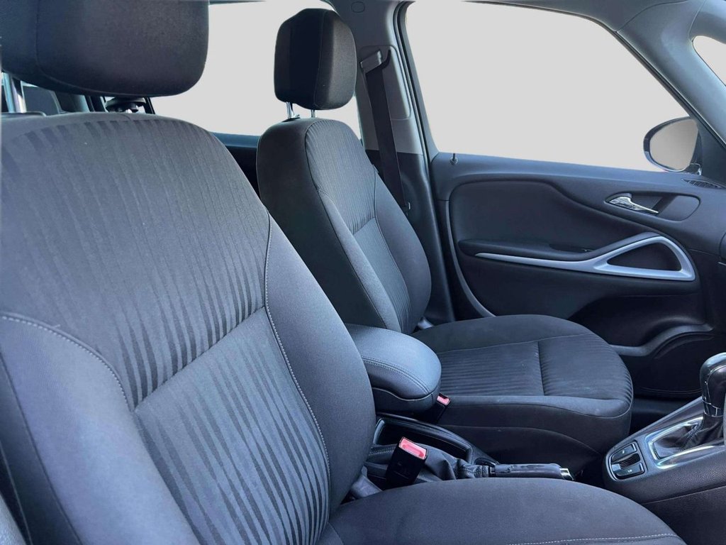 Used Vauxhall Zafira Tourer 2016 for sale - 77477630: Photo 26