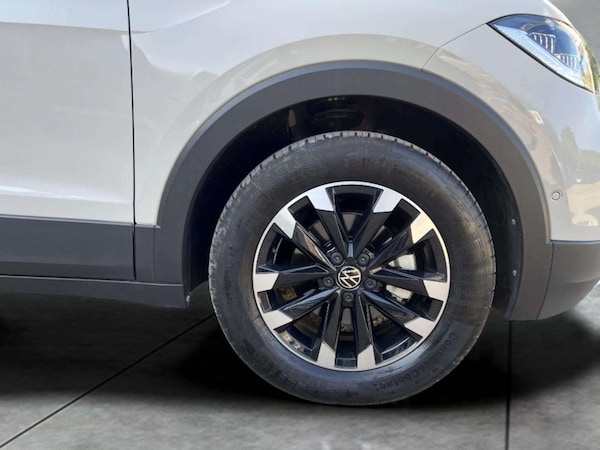 Used Volkswagen T-Cross 2023 for sale - 75544407: Photo 18