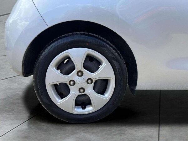 Used Kia Picanto 2012 for sale - 75456387: Photo 17