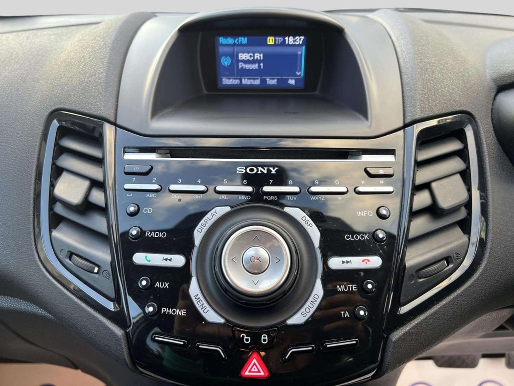 Used Ford Fiesta 2016 for sale - 75947460: Photo 41