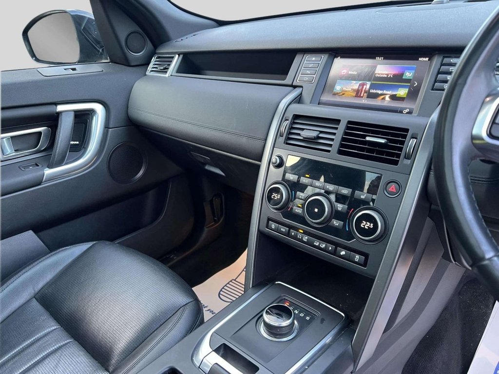 Used Land Rover Discovery Sport 2019 for sale - 77161796: Photo 46
