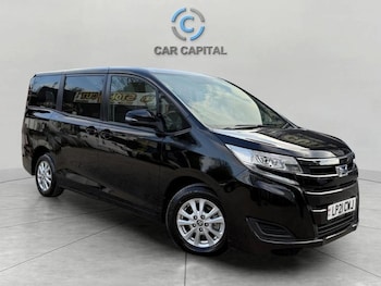 Used Toyota Noah 2021 for sale - 75548878: Photo