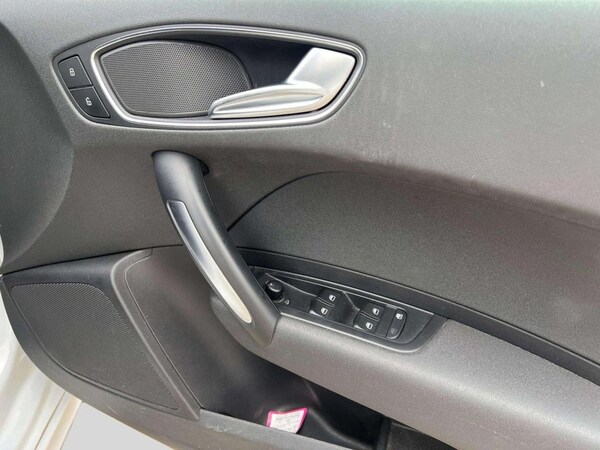 Used Audi A1 2014 for sale - 74947710: Photo 28