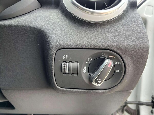 Used Audi A1 2014 for sale - 74947710: Photo 32