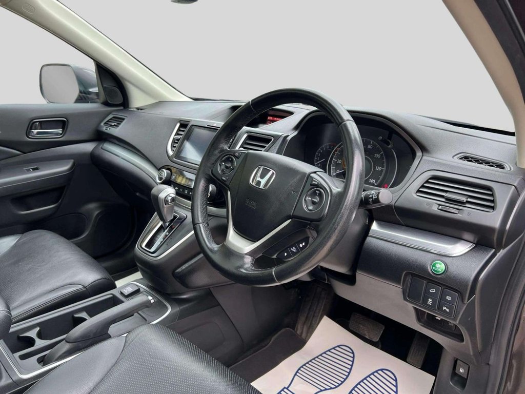 Used Honda CR-V 2017 for sale - 76203126: Photo 30