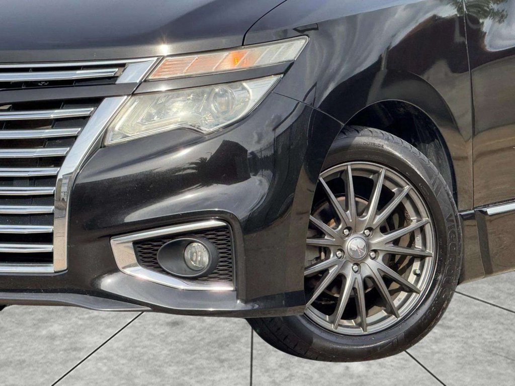 Used Nissan Elgrand 2016 for sale - 76586673: Photo 14