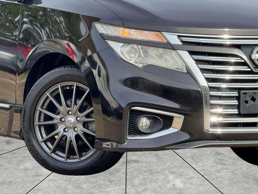 Used Nissan Elgrand 2016 for sale - 76586673: Photo 15