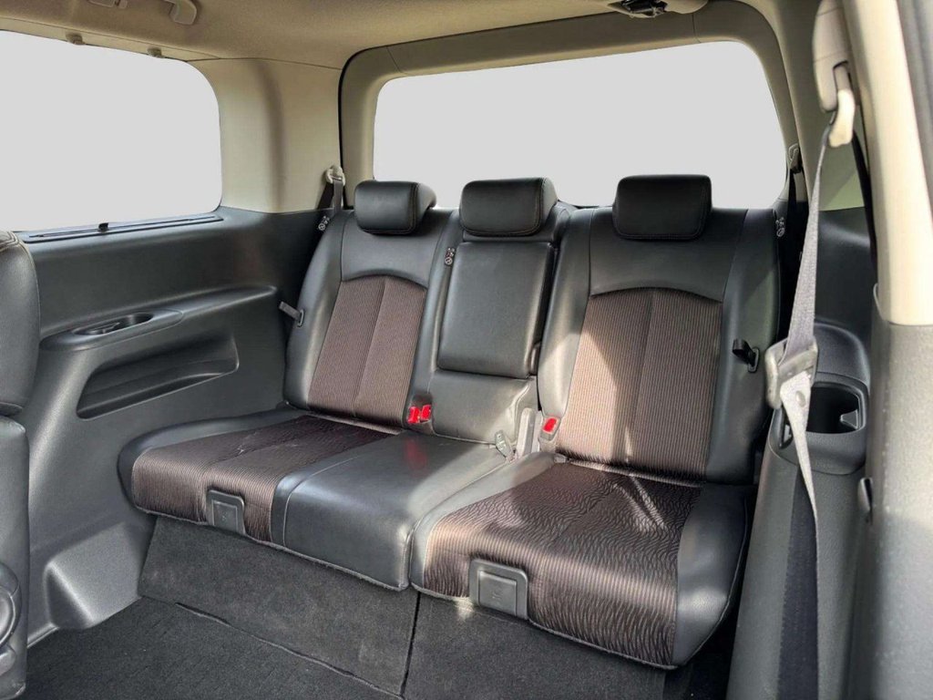 Used Nissan Elgrand 2016 for sale - 76586673: Photo 35