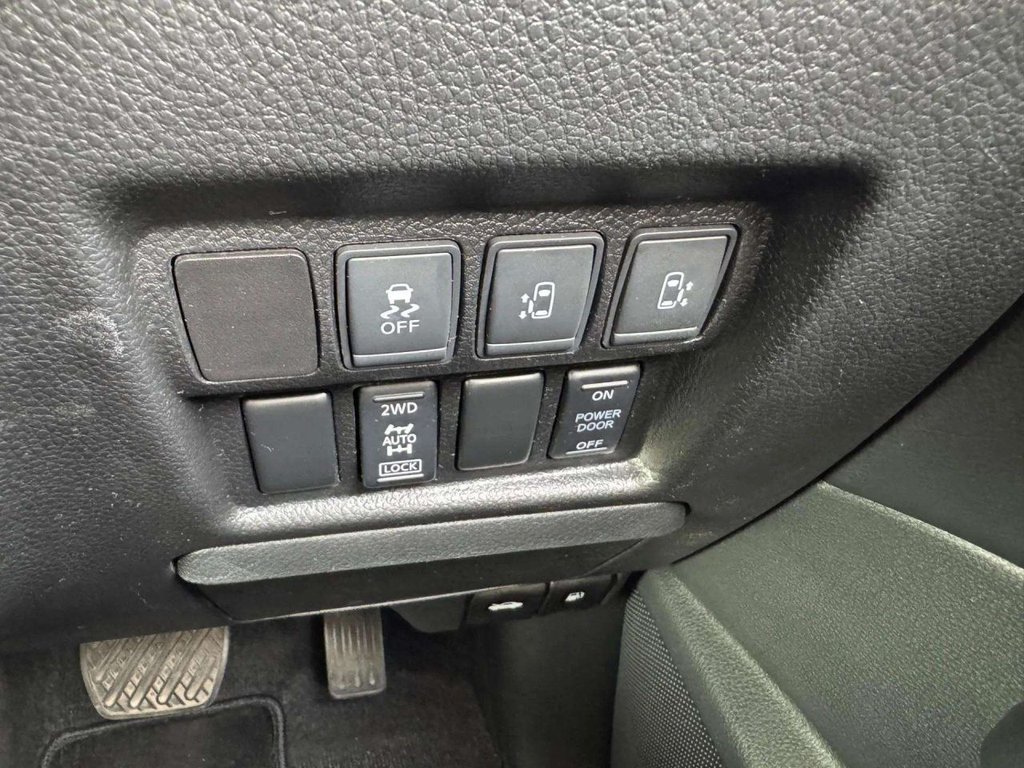 Used Nissan Elgrand 2016 for sale - 76586673: Photo 49