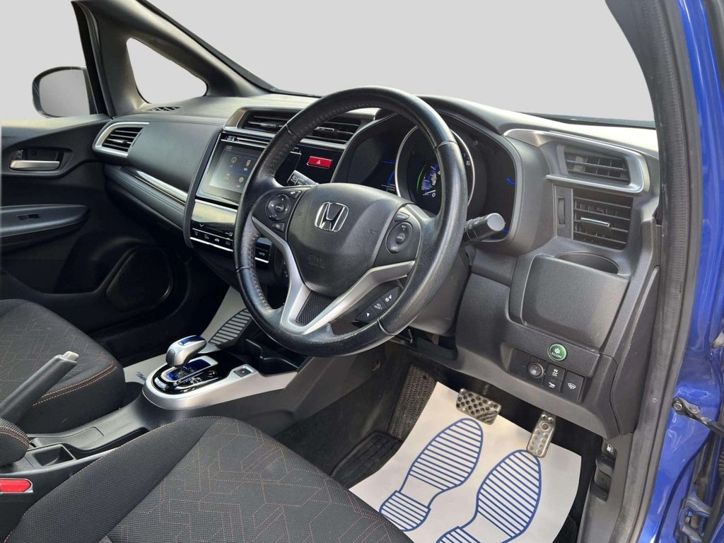 Used Honda Jazz 2014 for sale - 76900886: Photo 28