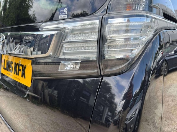 Used Toyota Vellfire 2015 for sale - 74947291: Photo 18