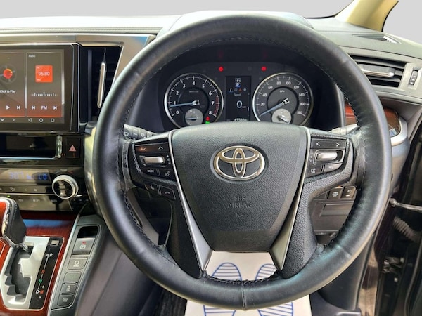 Used Toyota Vellfire 2015 for sale - 74947291: Photo 34
